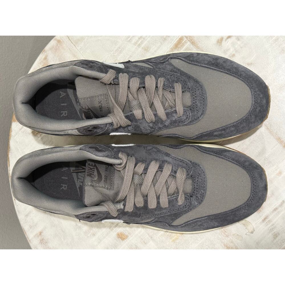 Nike Air Max 1 Crepe Soft Grey Size 6m 7.5w FD588-001 - Picture 2 of 9